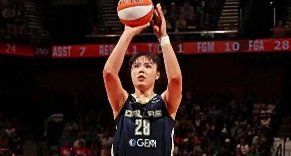 678体育登录入口-包含李月汝战旧主砍两双4记三分创WNBA生涯新高的词条